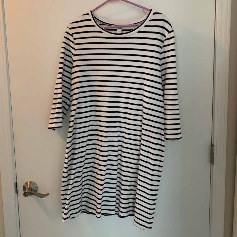 Old Navy 3/4 sleeve dress